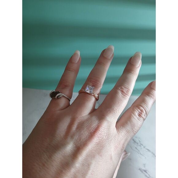 18K Rose Gold Plated Princess-Cut Moissanite Twisted Vine Ring – High Sparkle - Picture 10 of 11